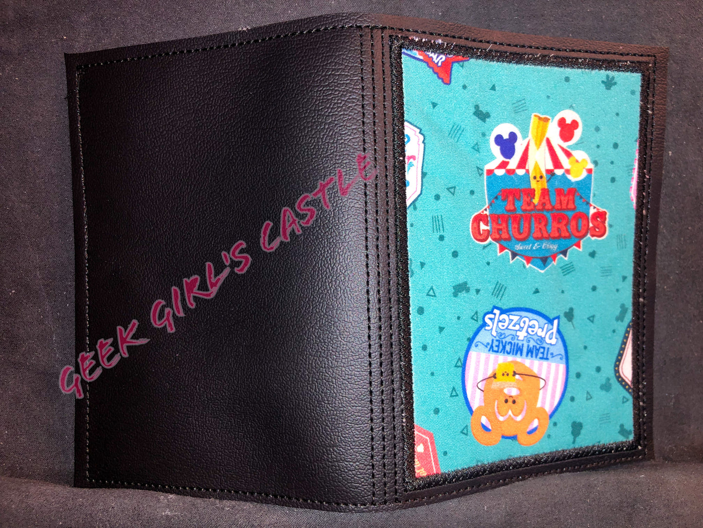 Combo Passport & Vaccine Holder - Park Churros